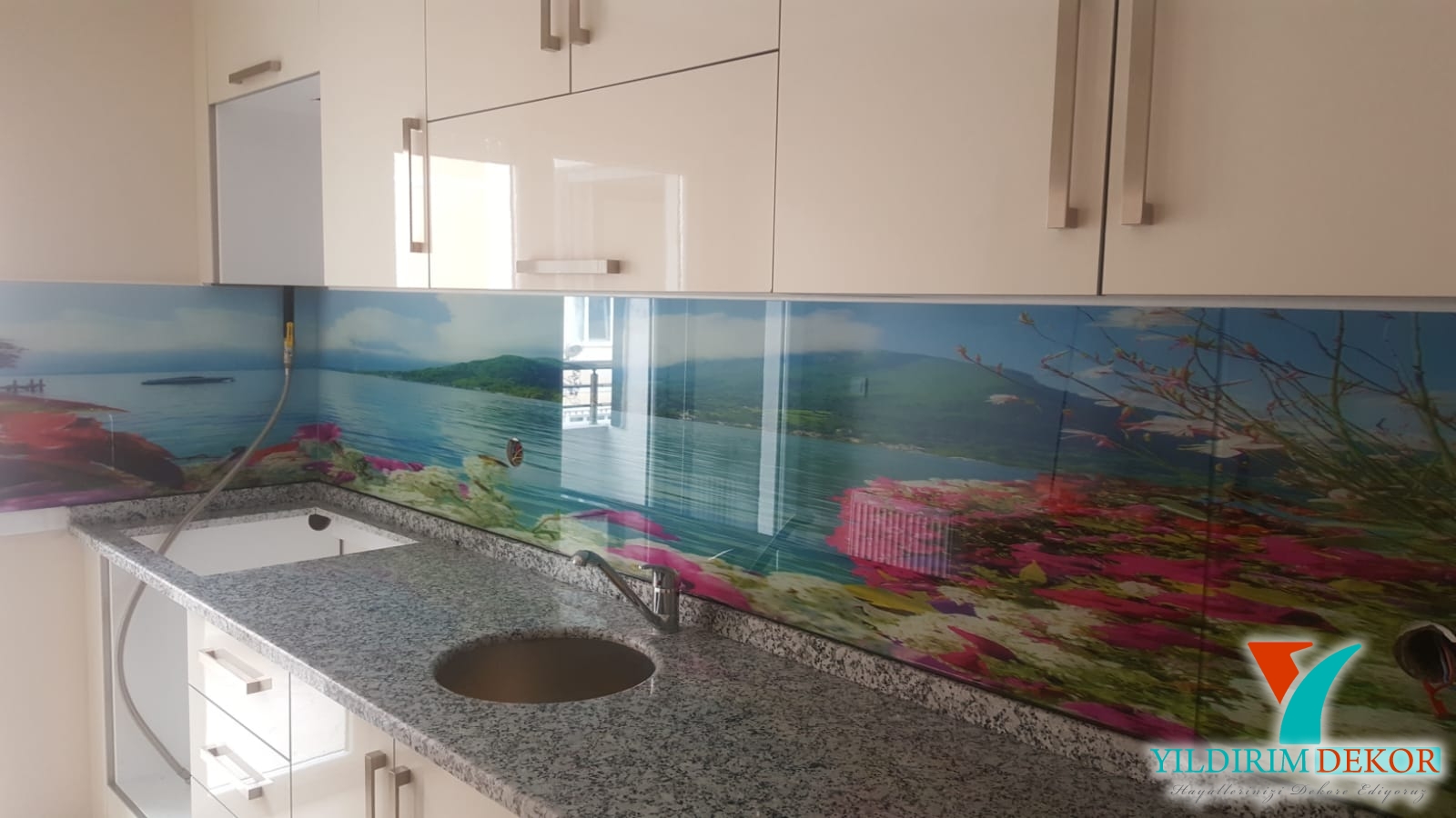 3D tezgah arasý cam panel Bahçelievler